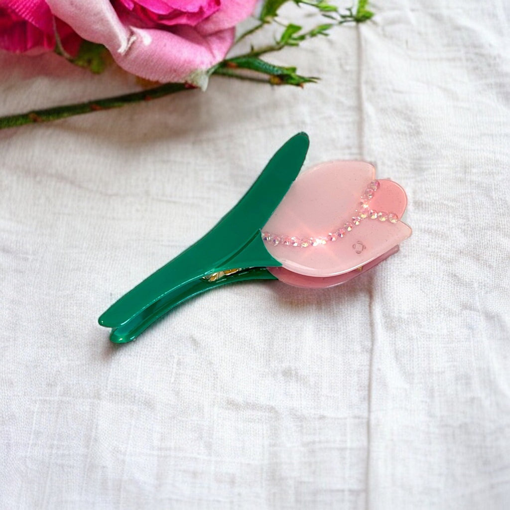 Chic hair clip with rose flower design